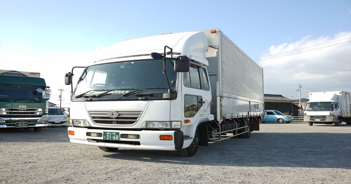 4t ウイング車 岡山の運送会社で取り扱う車両について掲載していますのでご覧ください